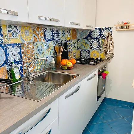 Blu House זמברונה