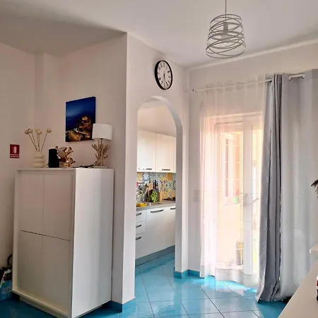 Apartment Blu House Zambrone